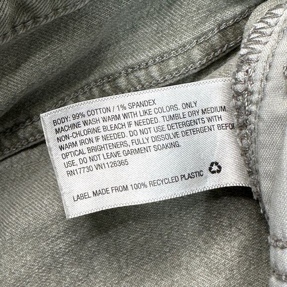 Universal Thread Vintage Midi Denim Short SZ 26 Gray Mid Rise Distressed Cut-Off - Picture 5 of 6